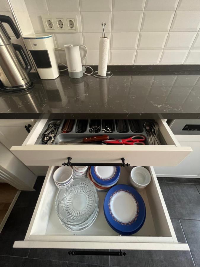 Centrally Located, 2+1 House In Taksim, Cihangir Apartment อิสตันบูล ภายนอก รูปภาพ