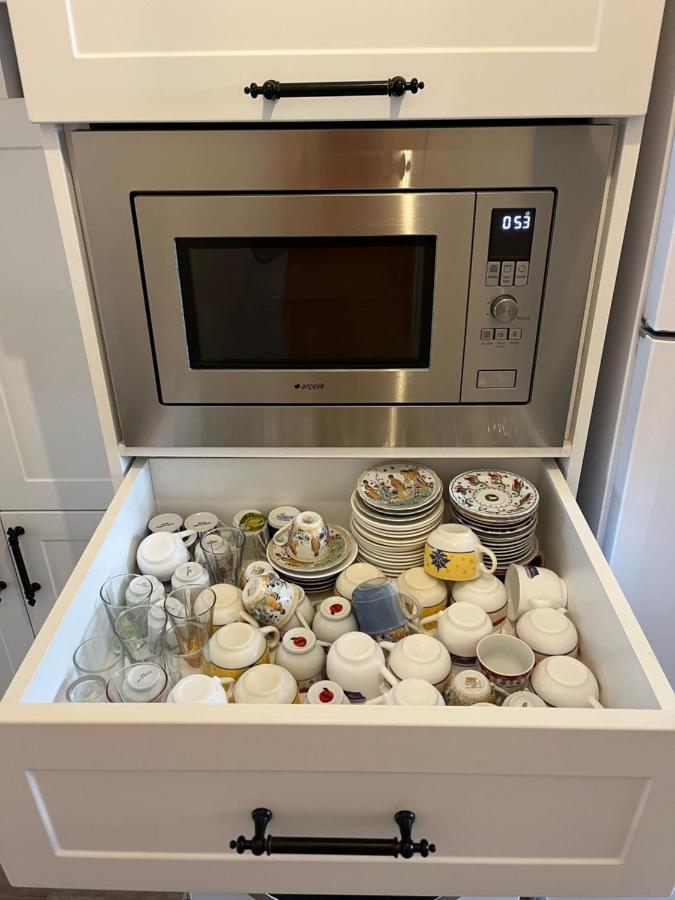 Centrally Located, 2+1 House In Taksim, Cihangir Apartment อิสตันบูล ภายนอก รูปภาพ