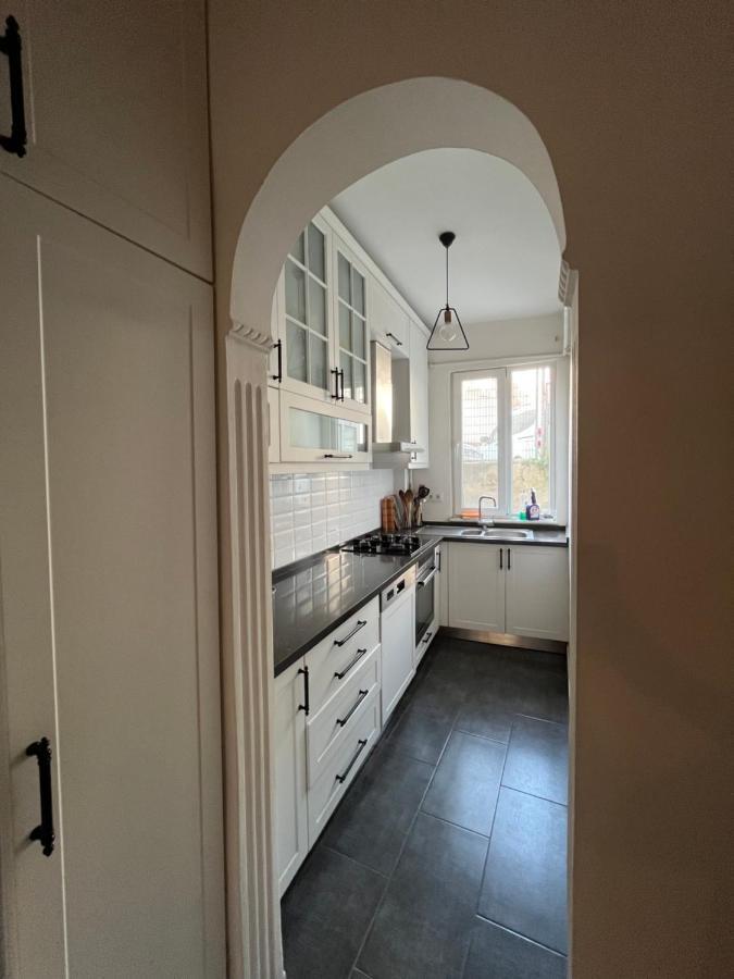 Centrally Located, 2+1 House In Taksim, Cihangir Apartment อิสตันบูล ภายนอก รูปภาพ