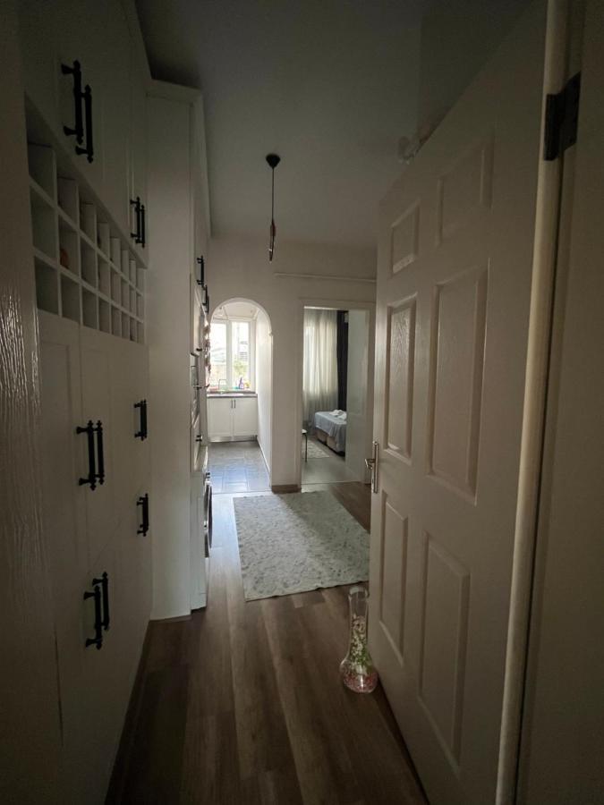 Centrally Located, 2+1 House In Taksim, Cihangir Apartment อิสตันบูล ภายนอก รูปภาพ